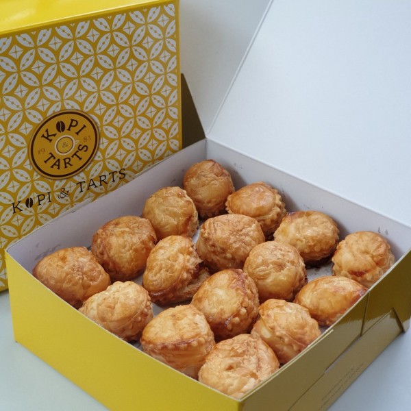 Mixed Mini Puffs (Box of 32)